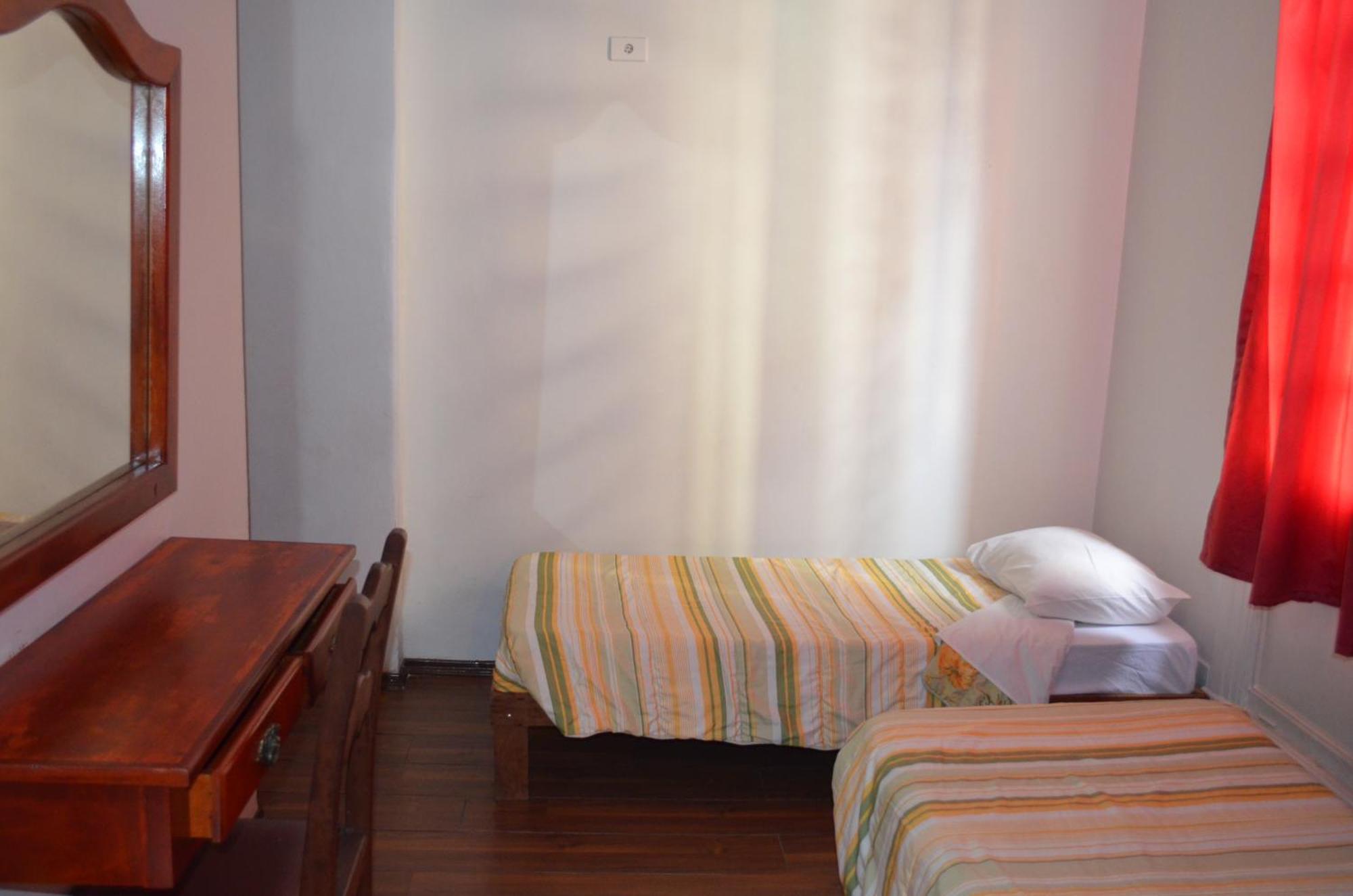 Reinales Plaza Hotel Sao Paulo Room photo